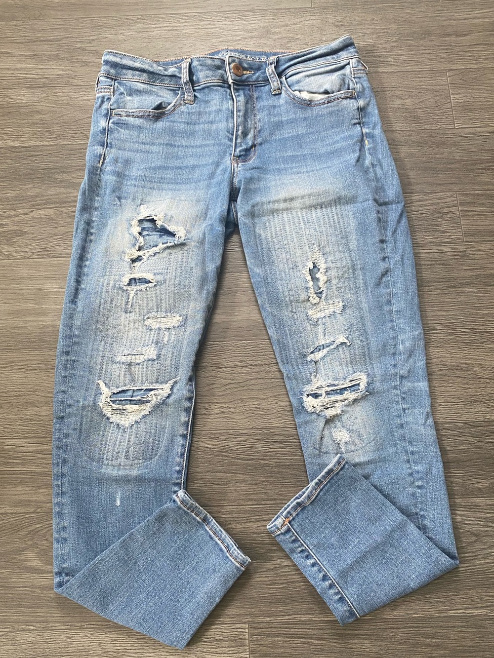 American Eagle low-rise Blue Ripped jegging Jeans